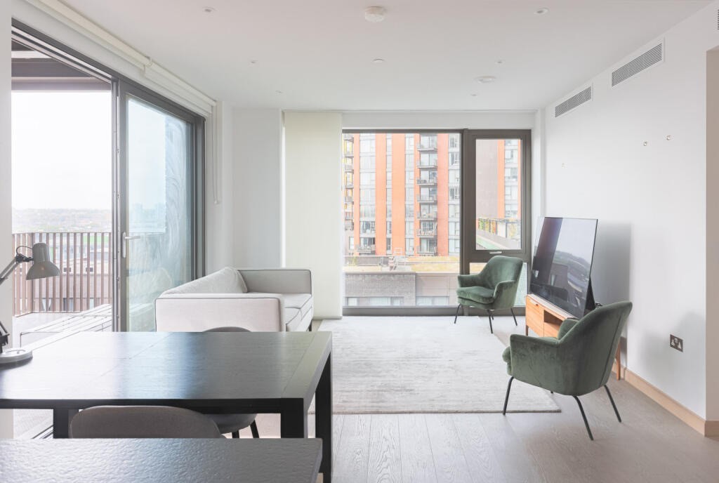 2 bedroom apartment for sale in London, London, SW11
